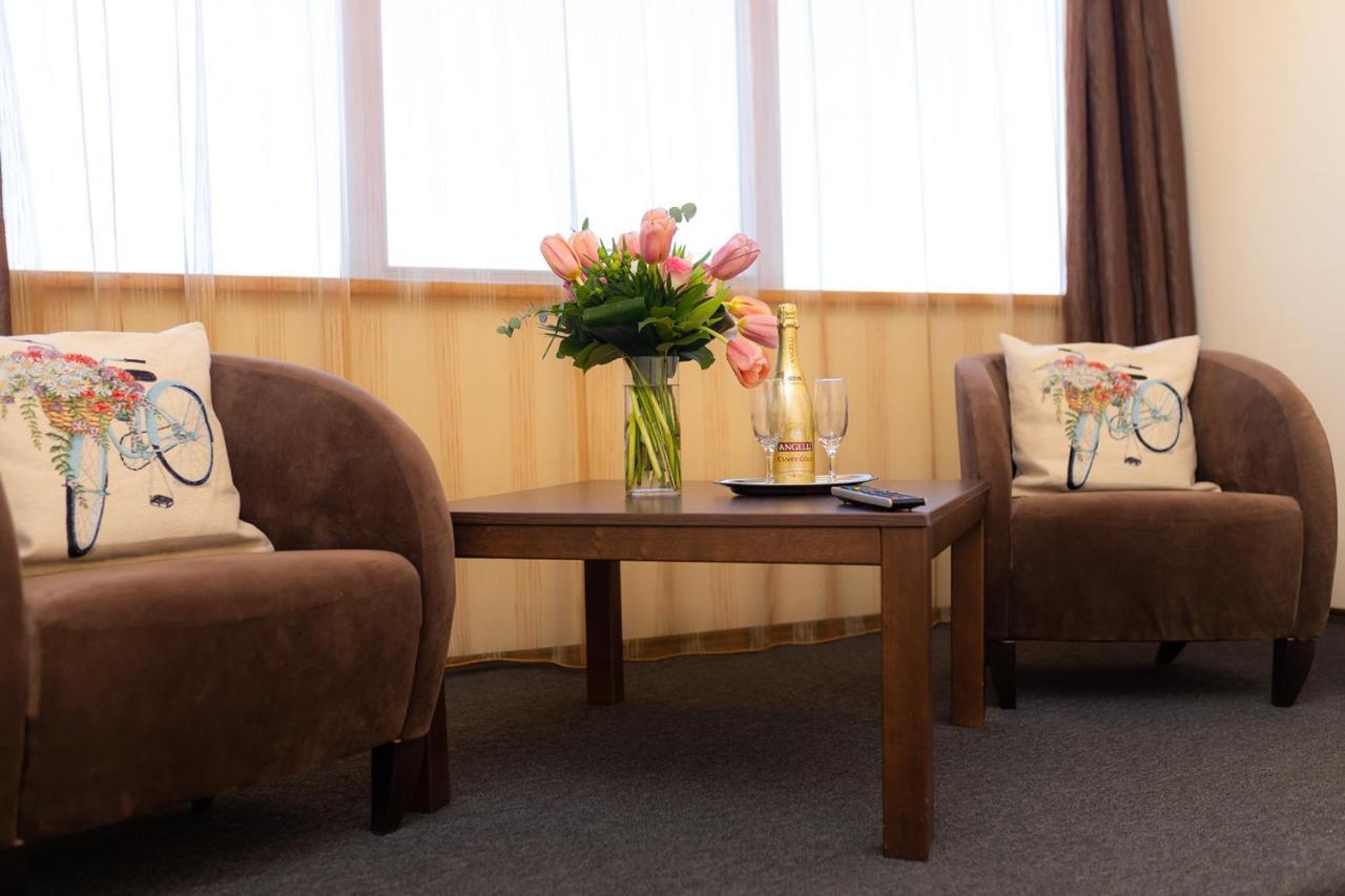 Hotel Terra Balneo Galaţi Dış mekan fotoğraf