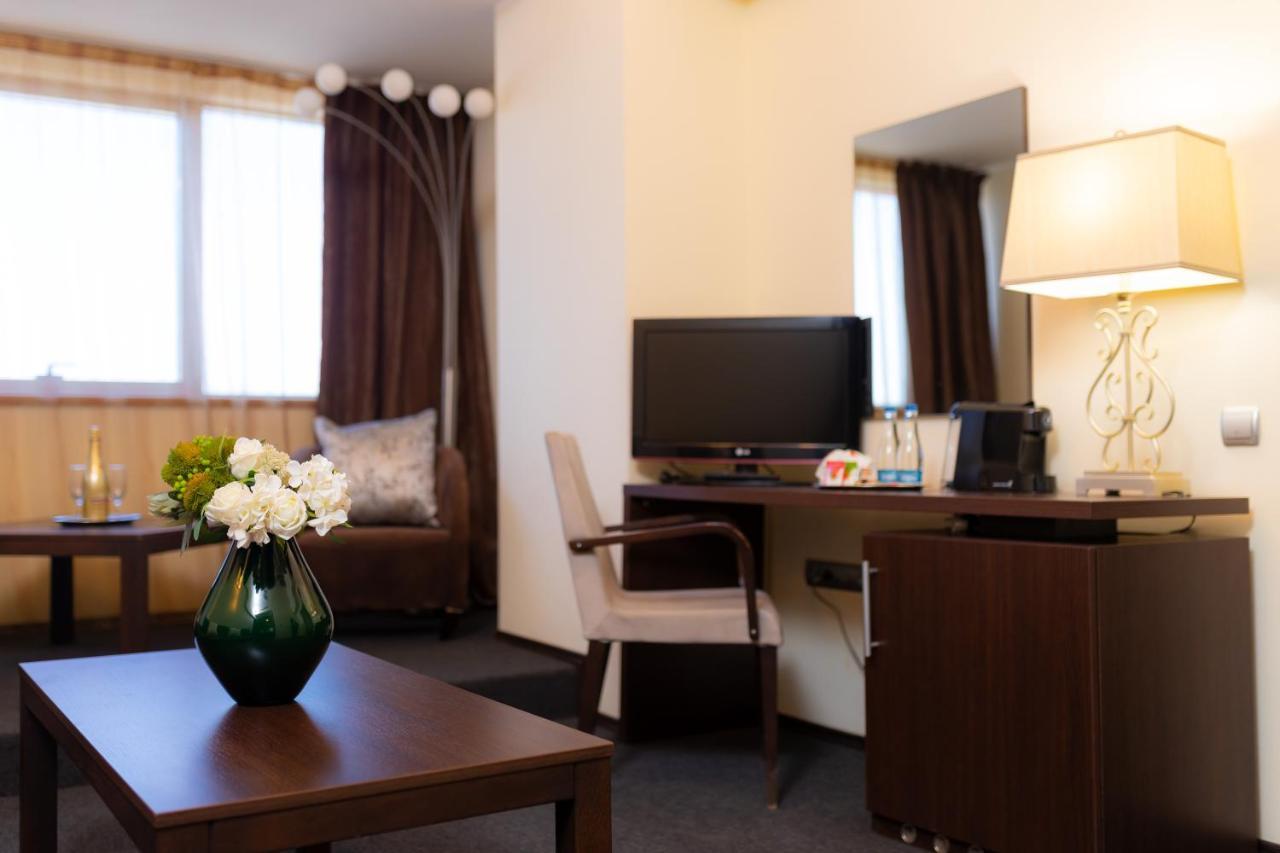 Hotel Terra Balneo Galaţi Dış mekan fotoğraf